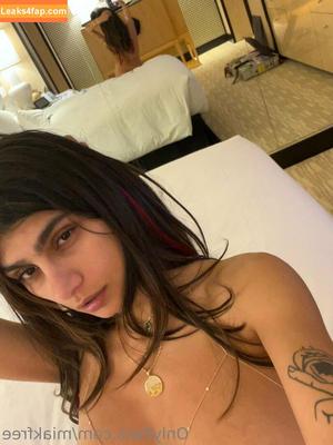 Mia Khalifa photo #2356