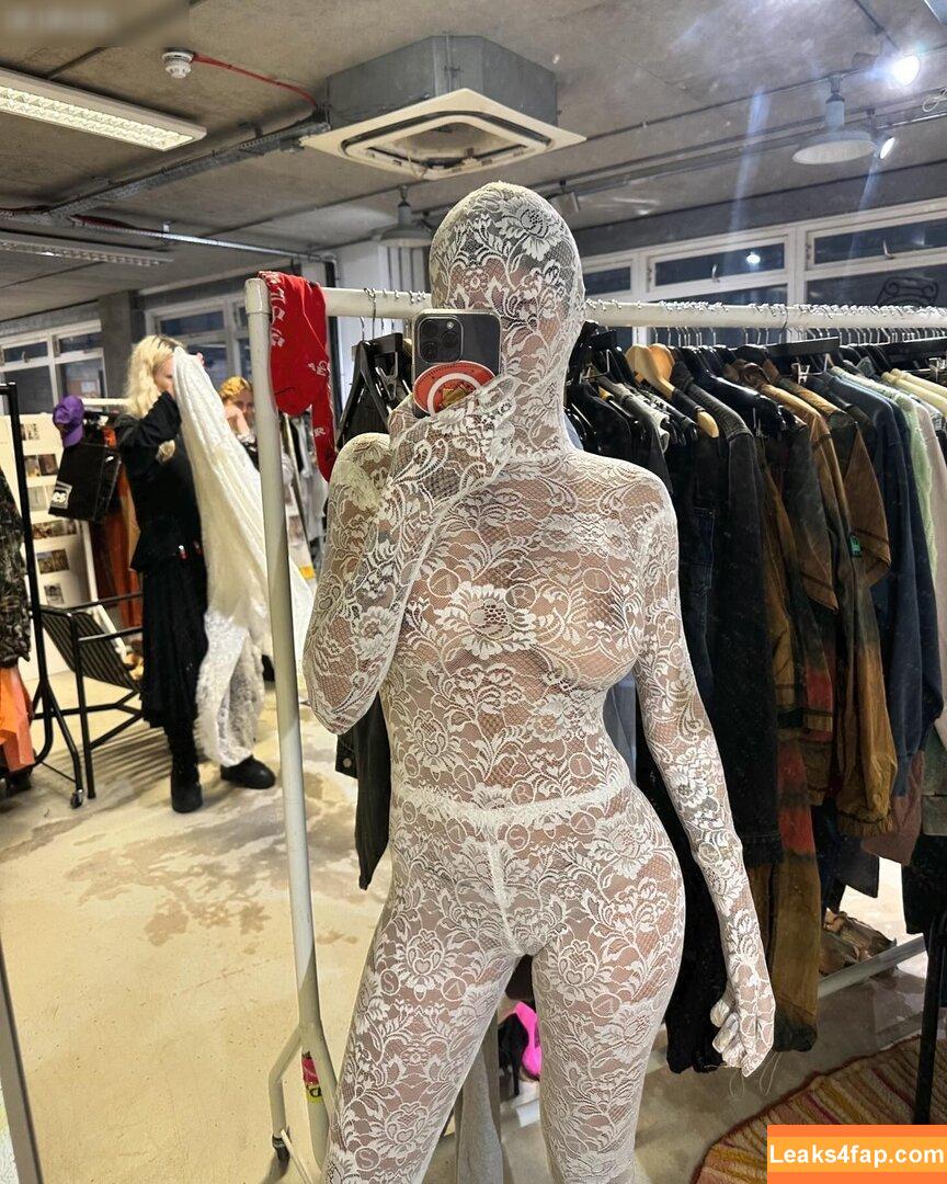 Mia Khalifa / https: / matiofficial / miak / miakhalifa leaked photo photo #3189