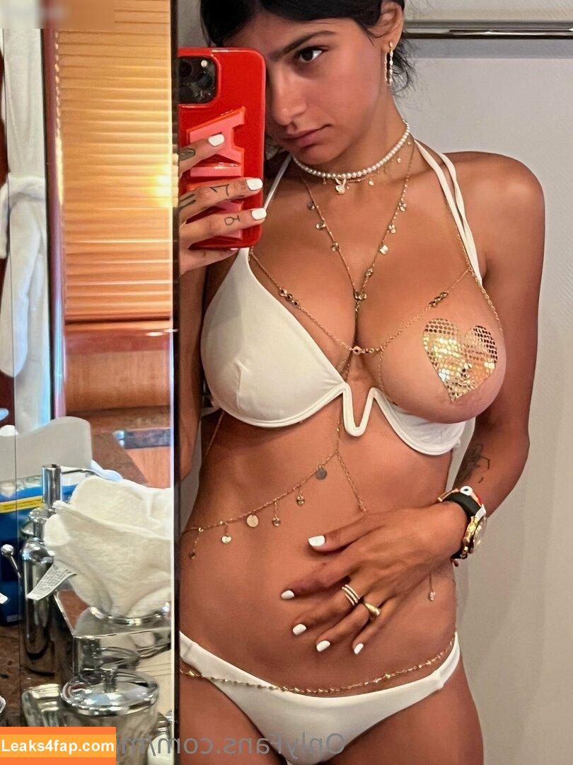 Mia Khalifa / https: / matiofficial / miak / miakhalifa leaked photo photo #3220