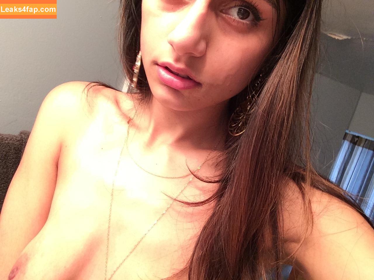 Mia Khalifa / https: / matiofficial / miak / miakhalifa leaked photo photo #3297