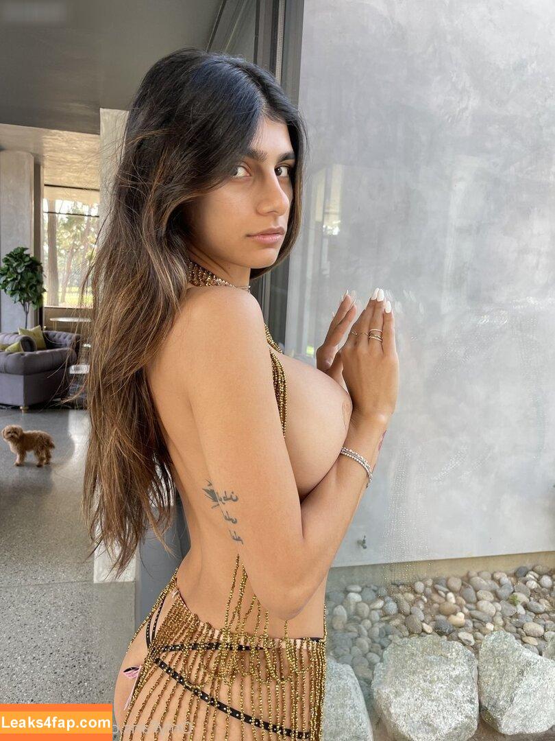 Mia Khalifa / https: / matiofficial / miak / miakhalifa leaked photo photo #3365