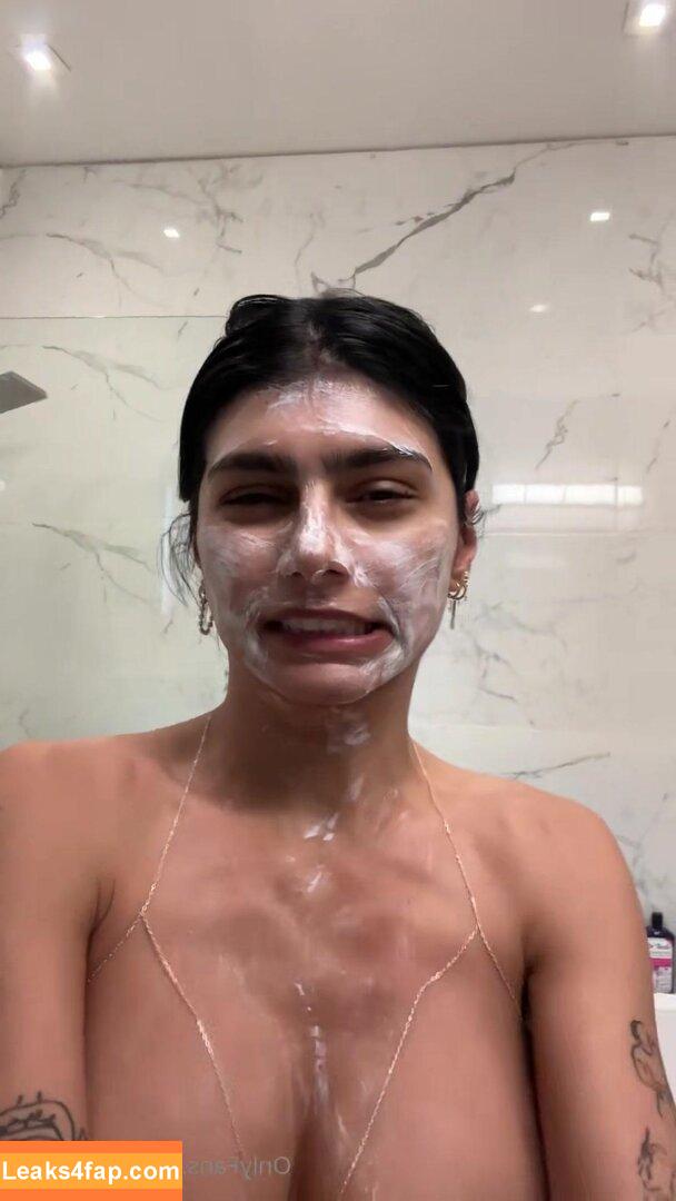 Mia Khalifa / https: / matiofficial / miak / miakhalifa leaked photo photo #3380