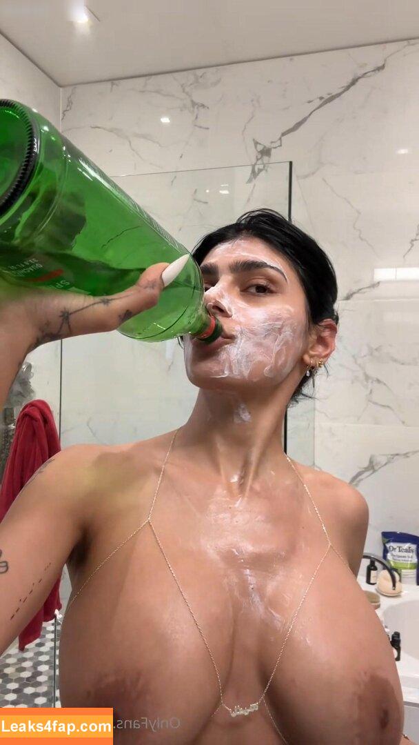 Mia Khalifa / https: / matiofficial / miak / miakhalifa leaked photo photo #3381