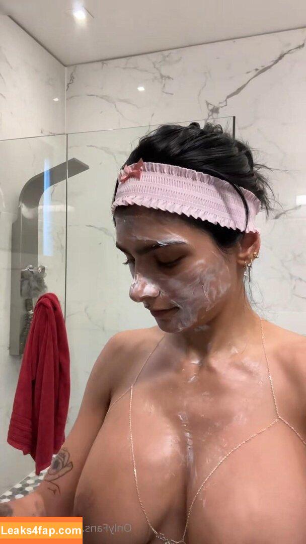 Mia Khalifa / https: / matiofficial / miak / miakhalifa leaked photo photo #3387