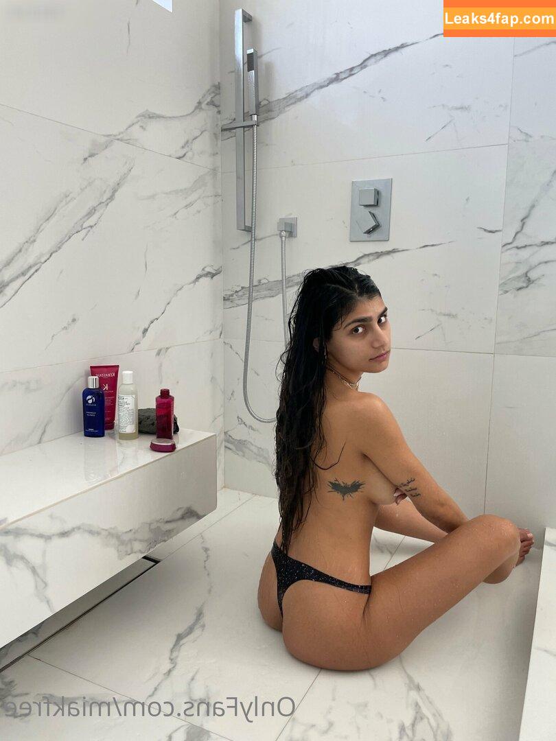 Mia Khalifa / https: / matiofficial / miak / miakhalifa leaked photo photo #3396