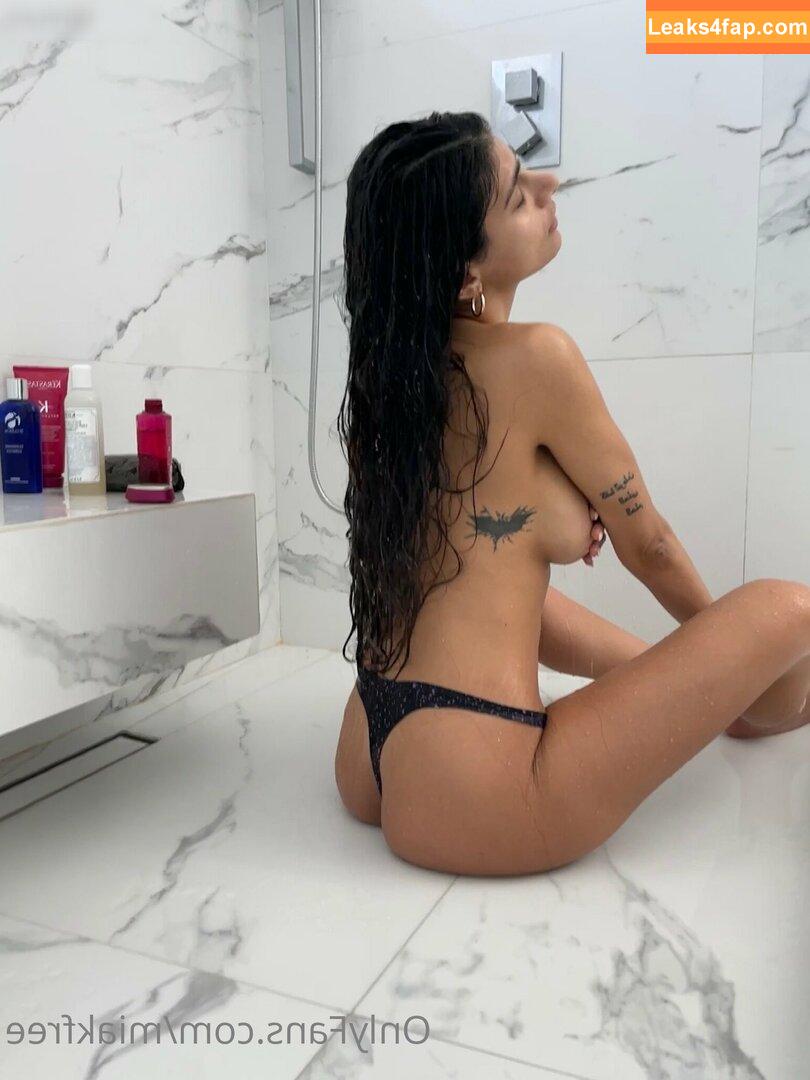 Mia Khalifa / https: / matiofficial / miak / miakhalifa leaked photo photo #3408