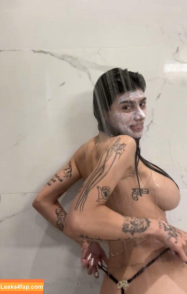 Mia Khalifa / https: / matiofficial / miak / miakhalifa leaked photo photo #3442