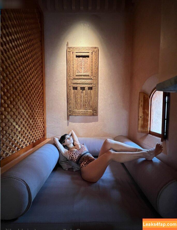 Mia Khalifa / https: / matiofficial / miak / miakhalifa leaked photo photo #3464