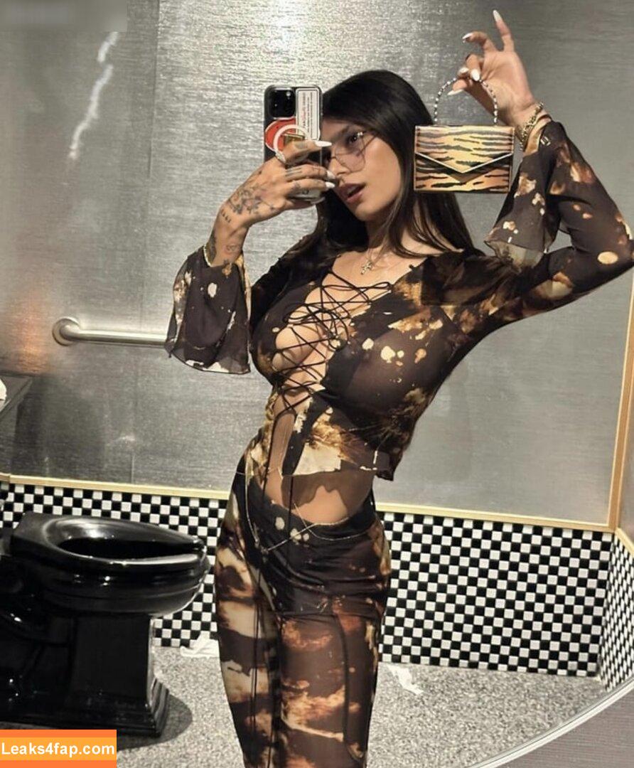 Mia Khalifa / https: / matiofficial / miak / miakhalifa leaked photo photo #3488
