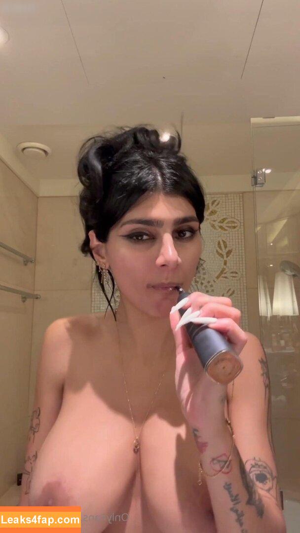 Mia Khalifa / https: / miak / miakhalifa слитое фото фото #3547