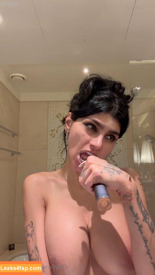 Mia Khalifa / https: / miak / miakhalifa слитое фото фото #3550