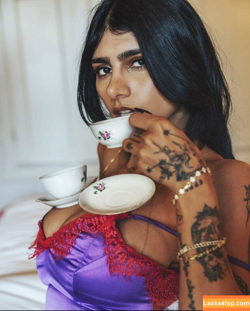 Mia Khalifa / miak / miakhalifa leaked photo photo #4074