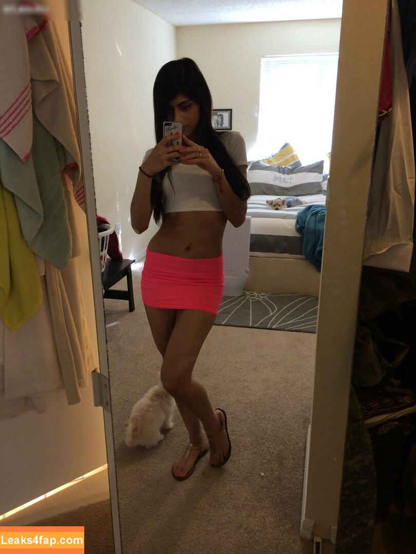 Mia Khalifa / miak / miakhalifa leaked photo photo #4336