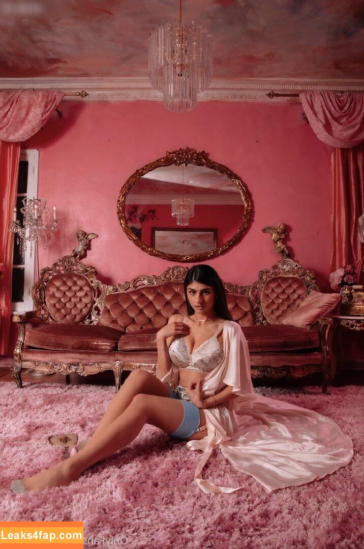 Mia Khalifa / miak / miakhalifa leaked photo photo #4374