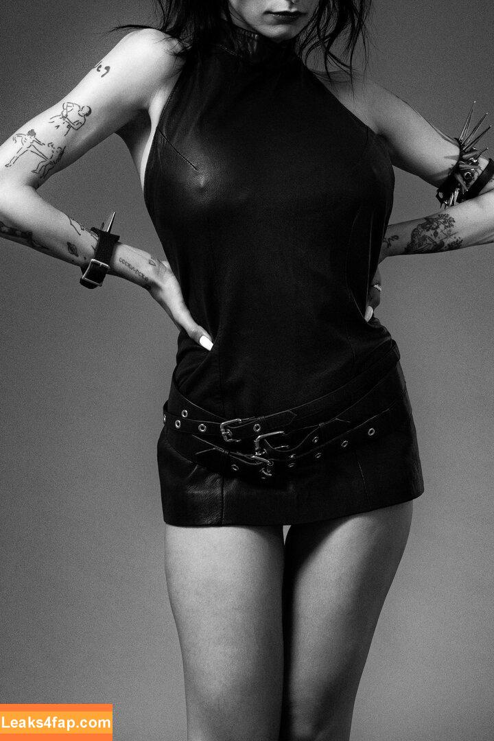 Mia Khalifa / matiofficial / miak / miakhalifa leaked photo photo #4668