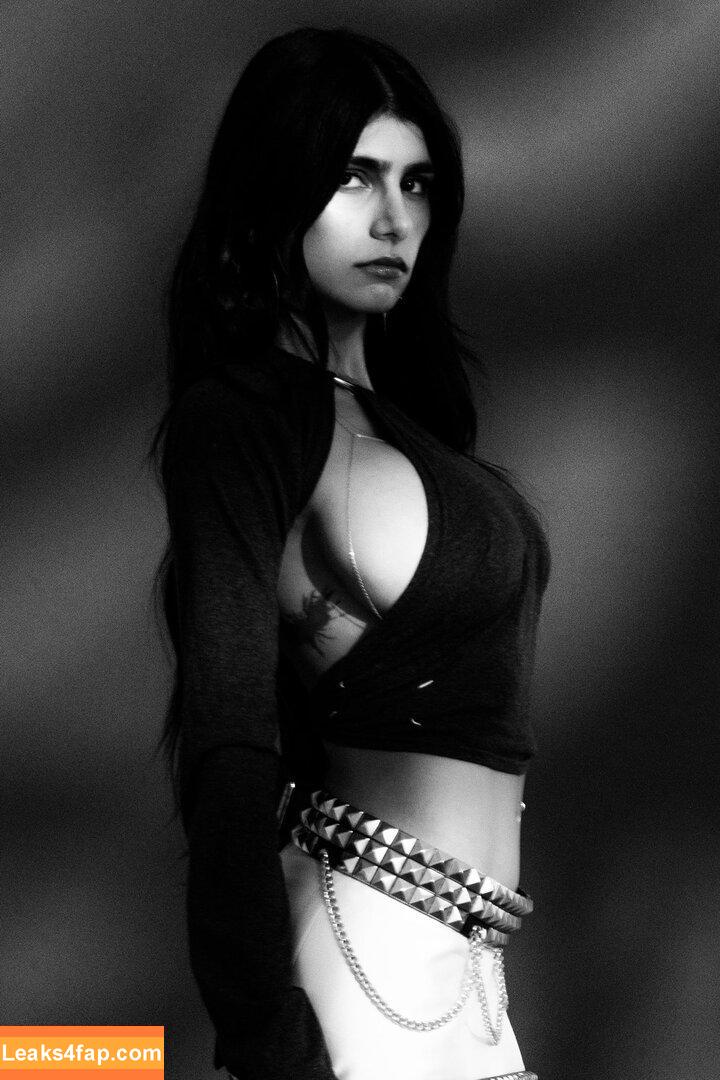 Mia Khalifa / matiofficial / miak / miakhalifa leaked photo photo #4669