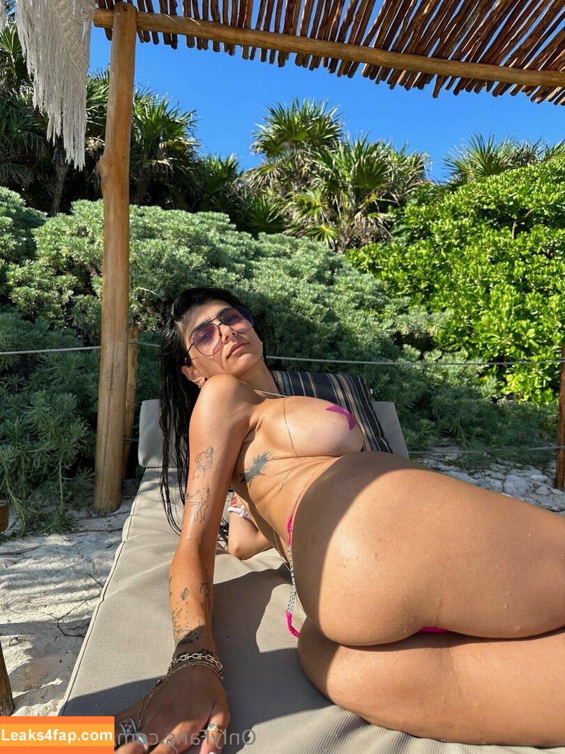 Mia Khalifa / https: / miak / miakhalifa leaked photo photo #5225