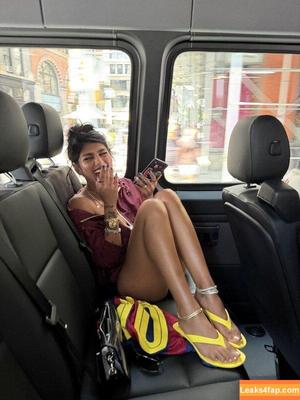 Mia Khalifa photo #5325