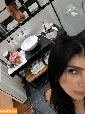 Mia Khalifa фото #5424