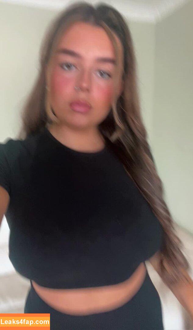 Mia Lapsley / miaalapsley leaked photo photo #0013