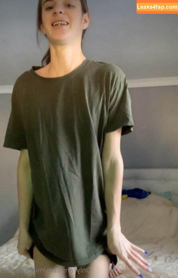 mia_lopez69 / mia.lopez69 leaked photo photo #0027
