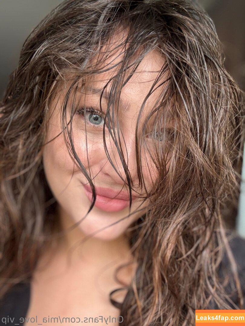 mia_love_vip /  leaked photo photo #0033