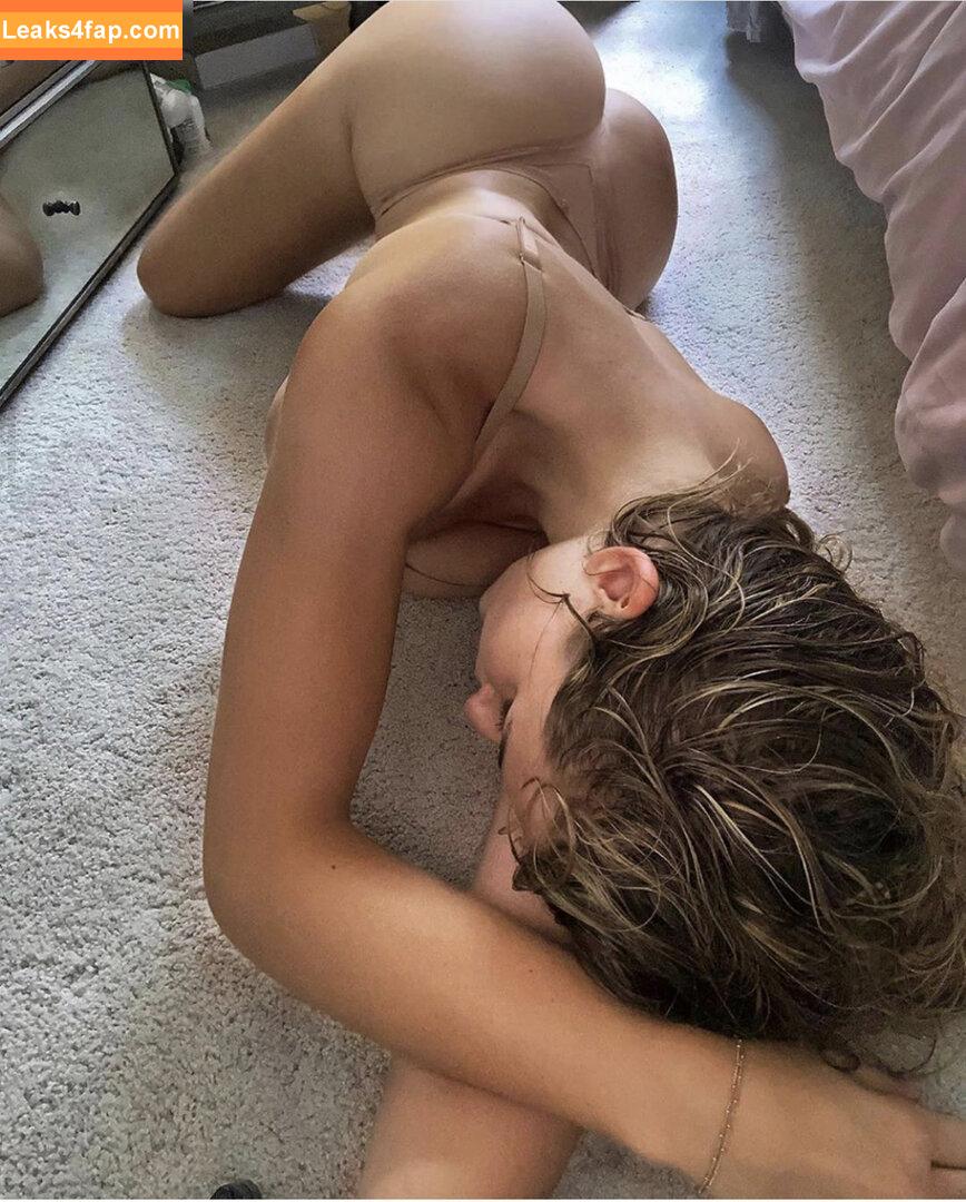 Mia Melano / officialmiamelano leaked photo photo #0281