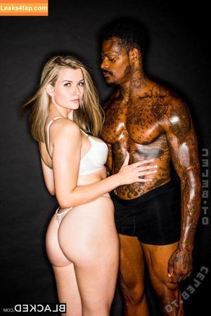 Mia Melano photo #0575