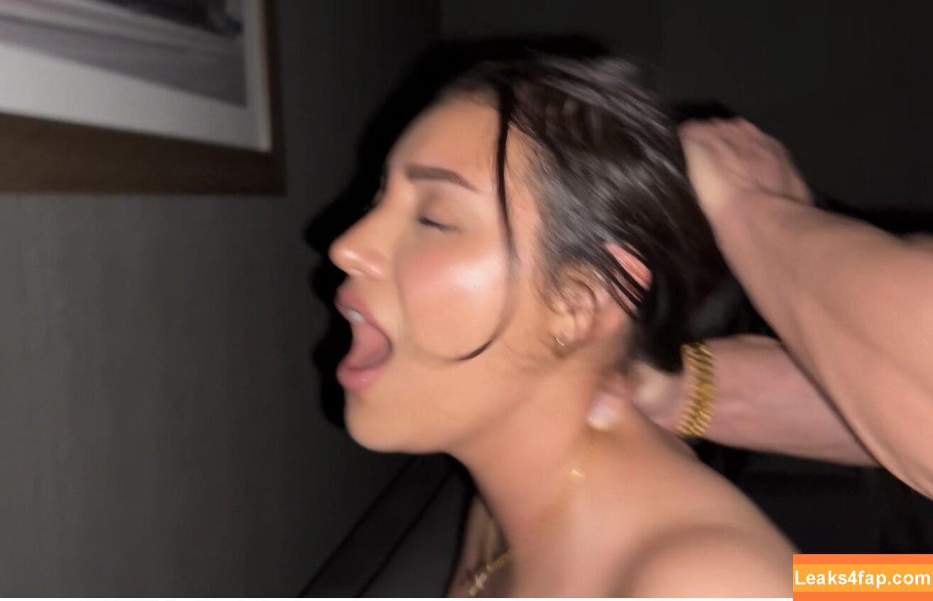 Mia.Milan / thereal.milan leaked photo photo #0003