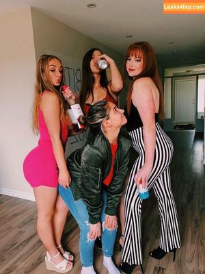 Mia Pincivero photo #0020