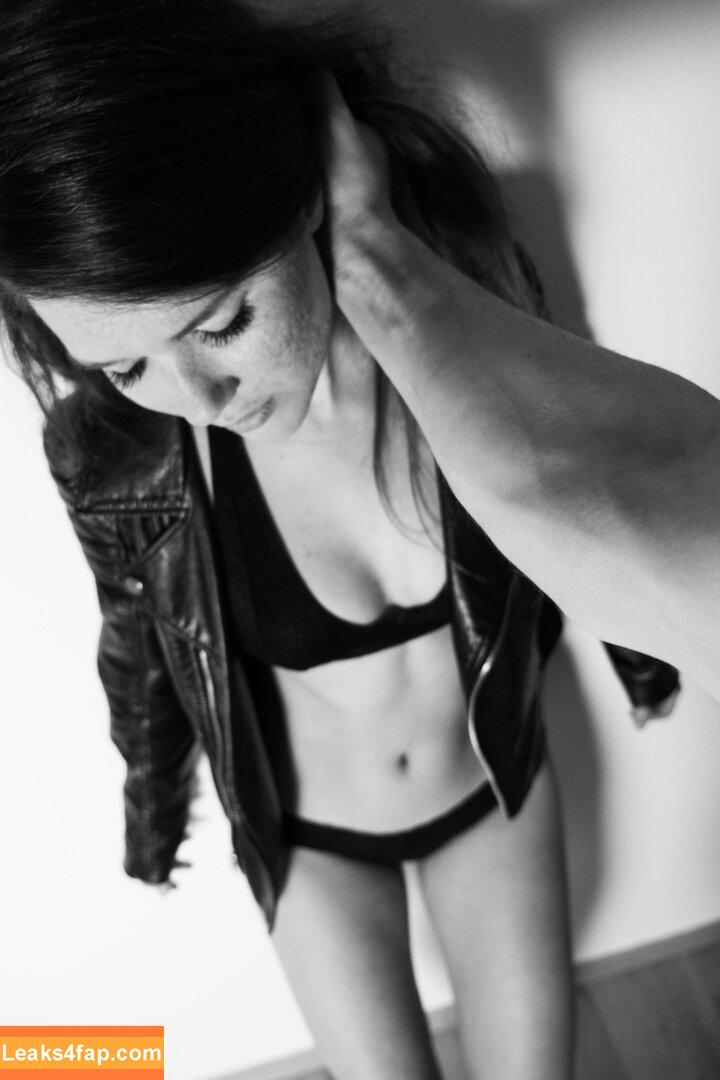 Mia Sollis / miastune leaked photo photo #0072