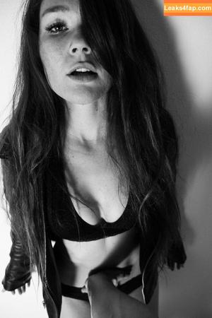 Mia Sollis photo #0077