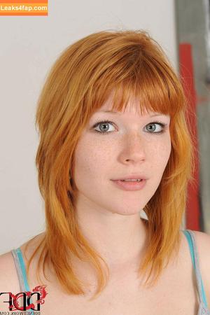 Mia Sollis photo #0409