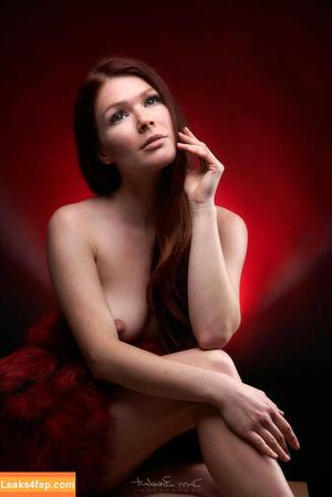Mia Sollis photo #0813