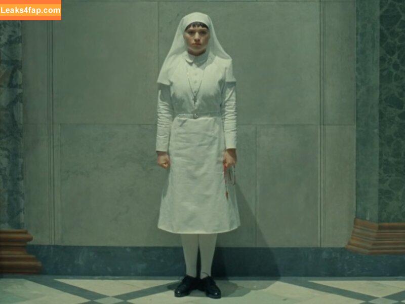 Mia Threapleton / mia.threapleton.official leaked photo photo #0004