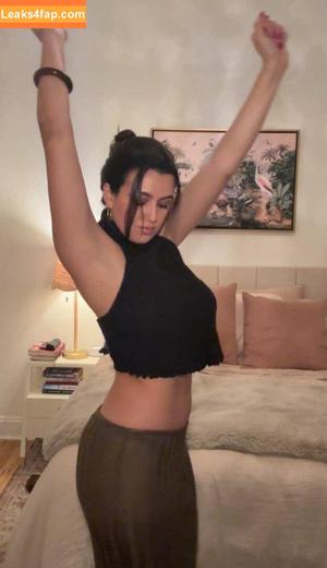 Mia Valencia photo #0087