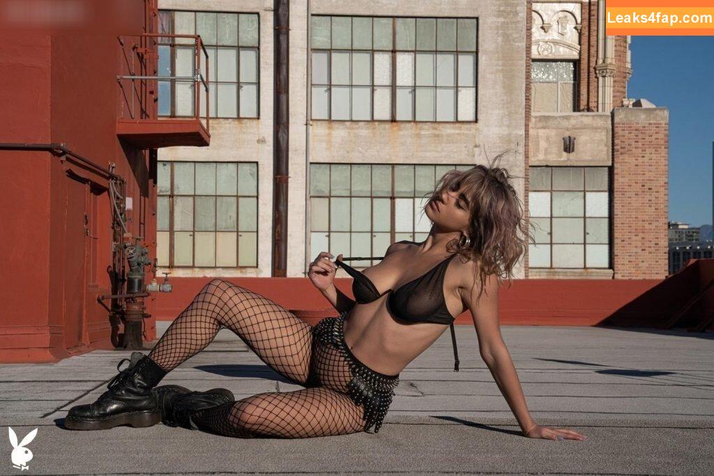 Mia Valentine / Mia V / miav.me / miav_me leaked photo photo #0162