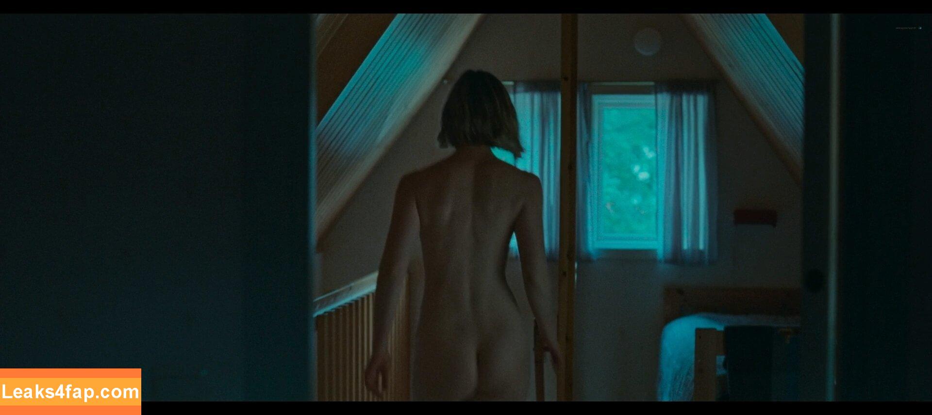 Mia Wasikowska / mia_wasikowska_ leaked photo photo #0017