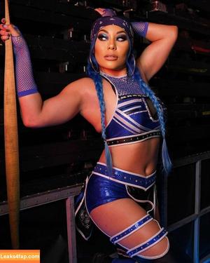 Mia Yim фото #0025