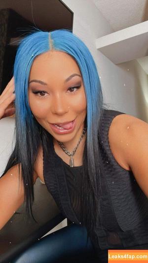 Mia Yim фото #0063