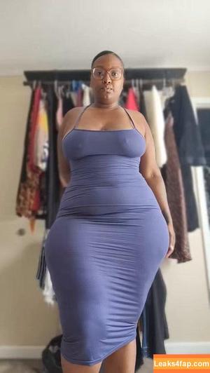Miaa Sapphire photo #0002
