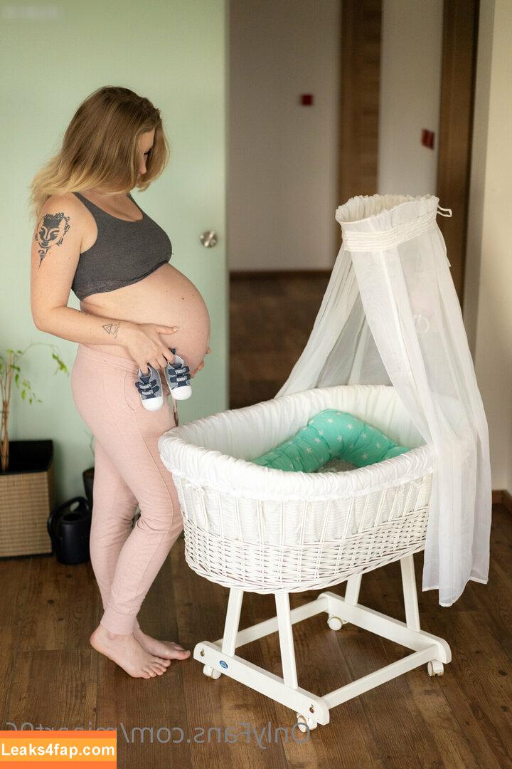 Miaart96 / mia4you4fun / miawild10 / ygfoot leaked photo photo #0073