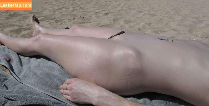 MiaExhib / https: / mia_exhib leaked photo photo #0372