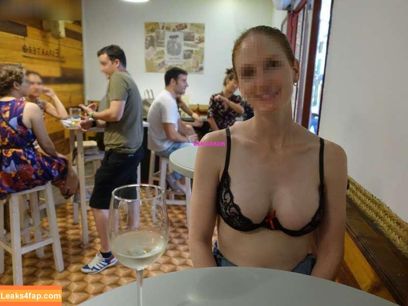 MiaExhib / https: / mia_exhib leaked photo photo #0508
