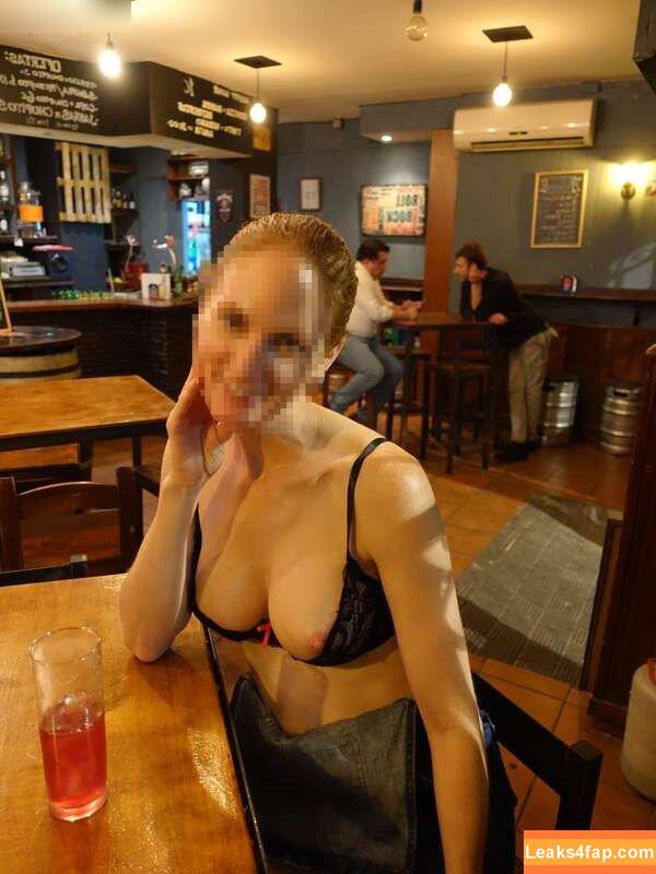 MiaExhib / https: / mia_exhib leaked photo photo #0518