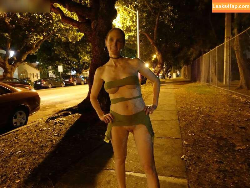 MiaExhib / https: / mia_exhib leaked photo photo #0566