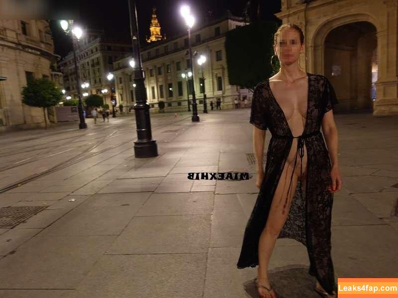MiaExhib / https: / mia_exhib leaked photo photo #0683