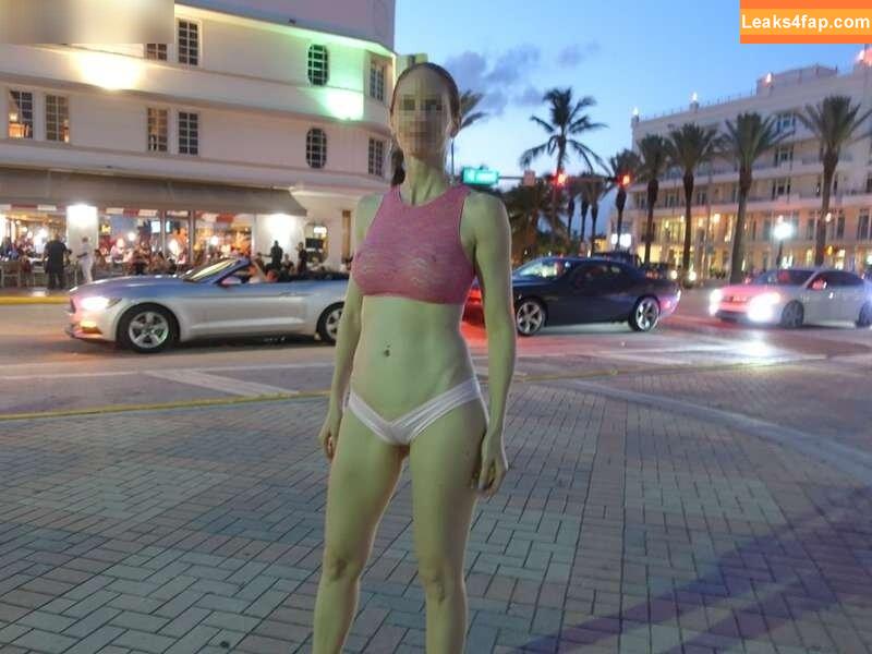 MiaExhib / https: / mia_exhib leaked photo photo #0761