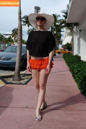 MiaExhib photo #0497
