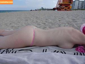 MiaExhib photo #0616